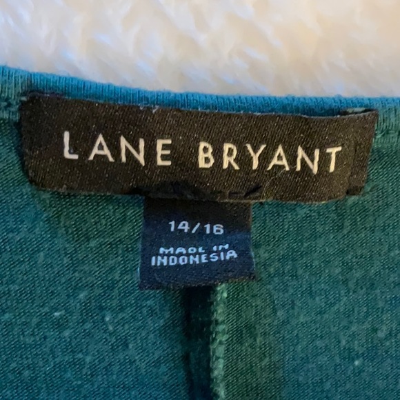 Layne Bryant size 14/16. Tye dyed look. Peek a boo sleeves. Tie-dyed tunic. - Picture 5 of 11